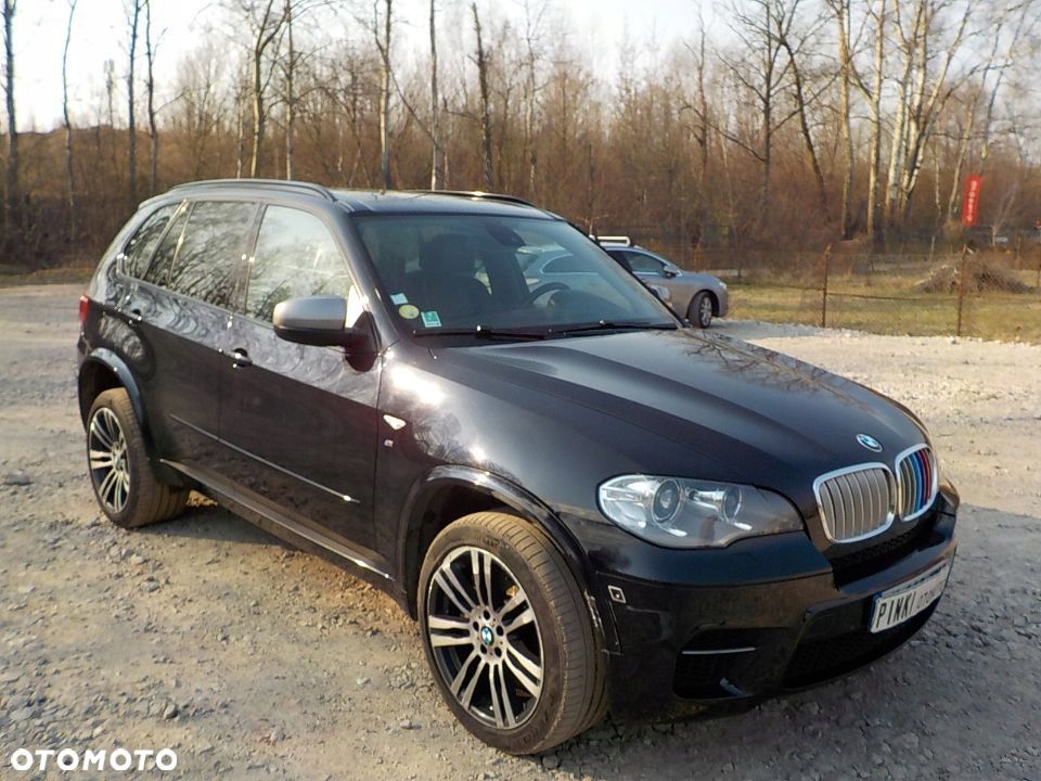 BMW X5 M 381KM