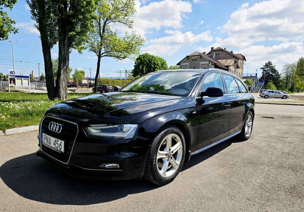 Audi A4 Audi A4 Avant 1.8 TFSI S line Sportpaket