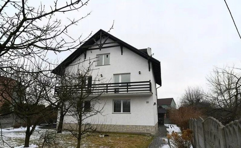 Dom, Brodnica, Brodnicki (pow.), 450 m²