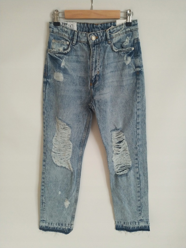 ZG435- ZARA SPODNIE JEANSY DAMSKIE EUR 32 DZIURY