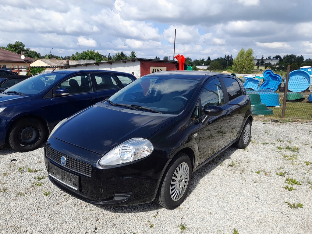 Fiat Punto 2006 r 1.4 benzyna po opłatach