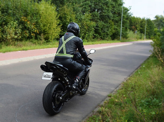 Купить Светоотражающий жилет для езды на мотоцикле: отзывы, фото, характеристики в интерне-магазине Aredi.ru