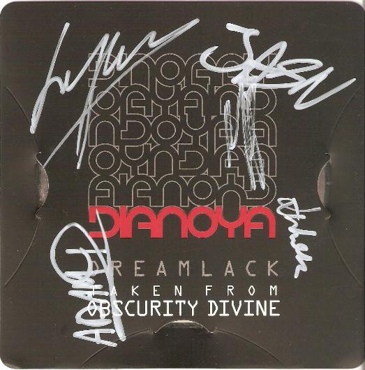 Dianoya-singiel z autografami +drugi bez podpisów.