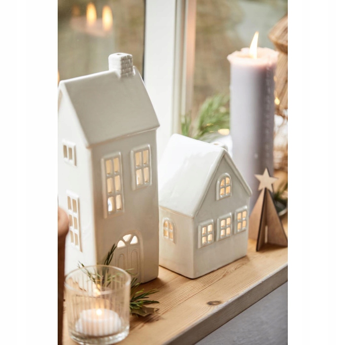 Domek ceramiczny dekoracyjny na tealighty - biały / 2 okna