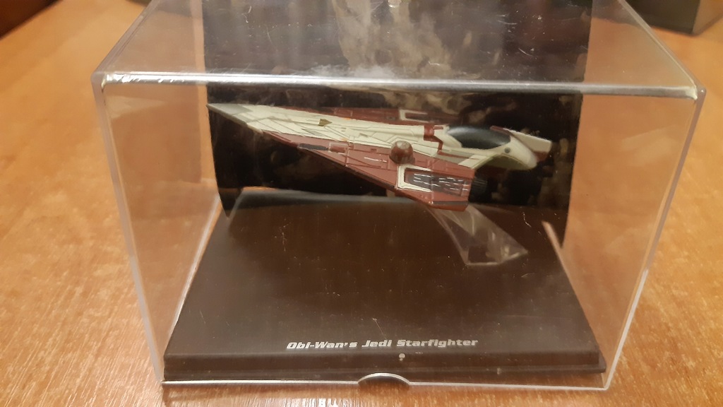 STAR WARS Kultowe pojazdy OBI-WANS JEDI STARFIGHTER