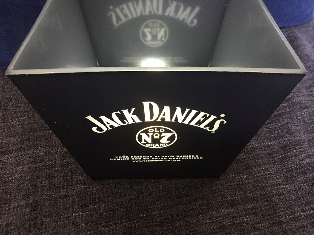 Cooler Jack Daniels podświetlany LED Unikat IceBox 8148409175