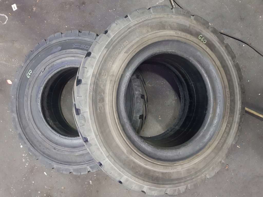 OPONA WÓZEK WIDŁOWY STILL SOLIDEAL X-TREME 300-15