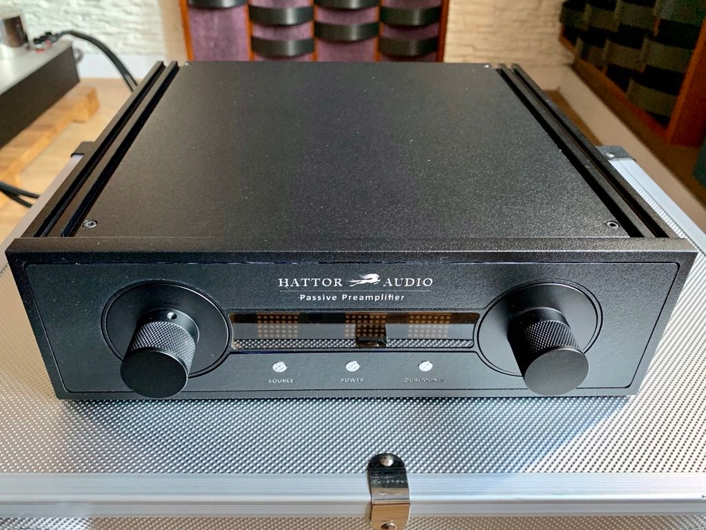 HATTOR AUDIO przedwzmacniacz pasywny XLR RCA pilot