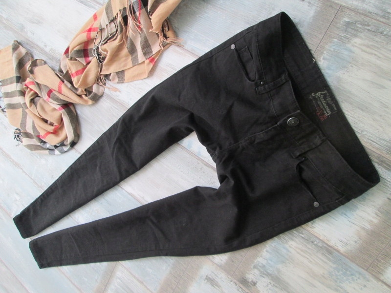 STRADIVARIUS___ RURKI spodnie jeans NISKIE__36/38