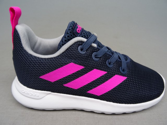 adidas lite racer 22