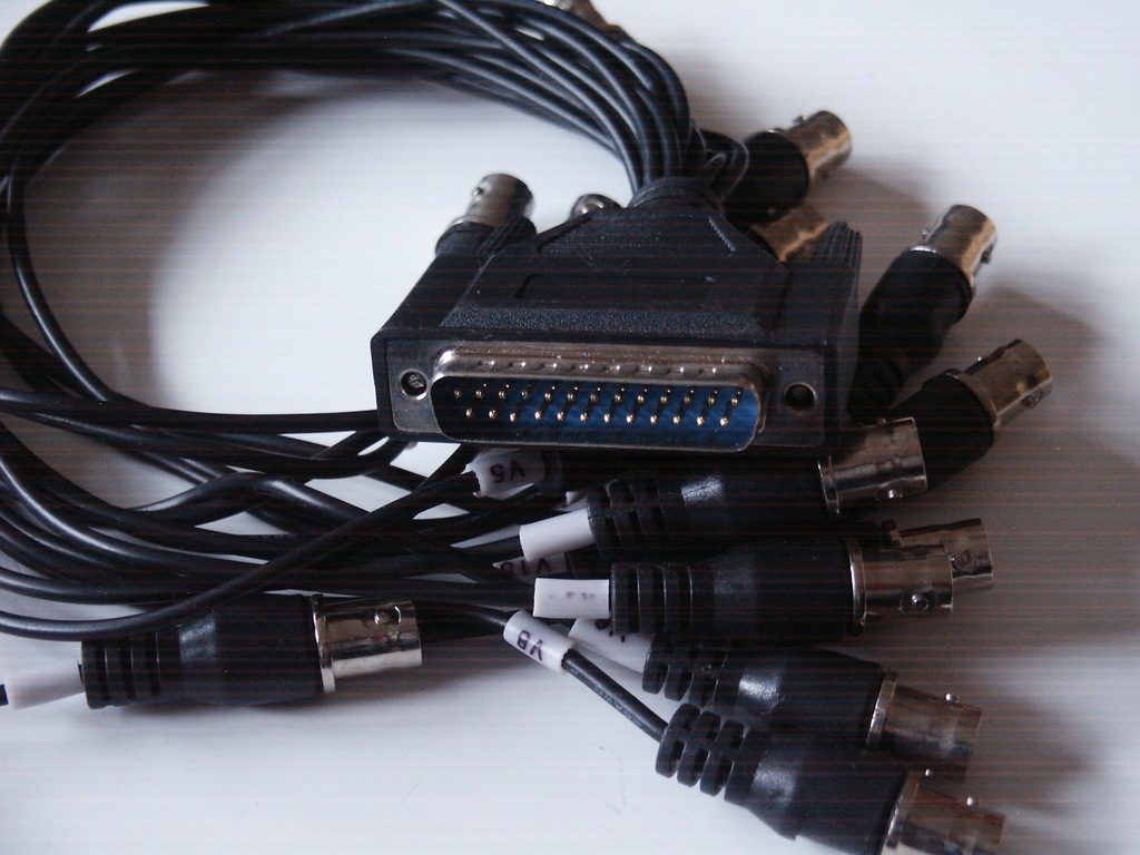 Купить Аудио/видео кабели для карты мониторинга 16 камер: отзывы, фото, характеристики в интерне-магазине Aredi.ru