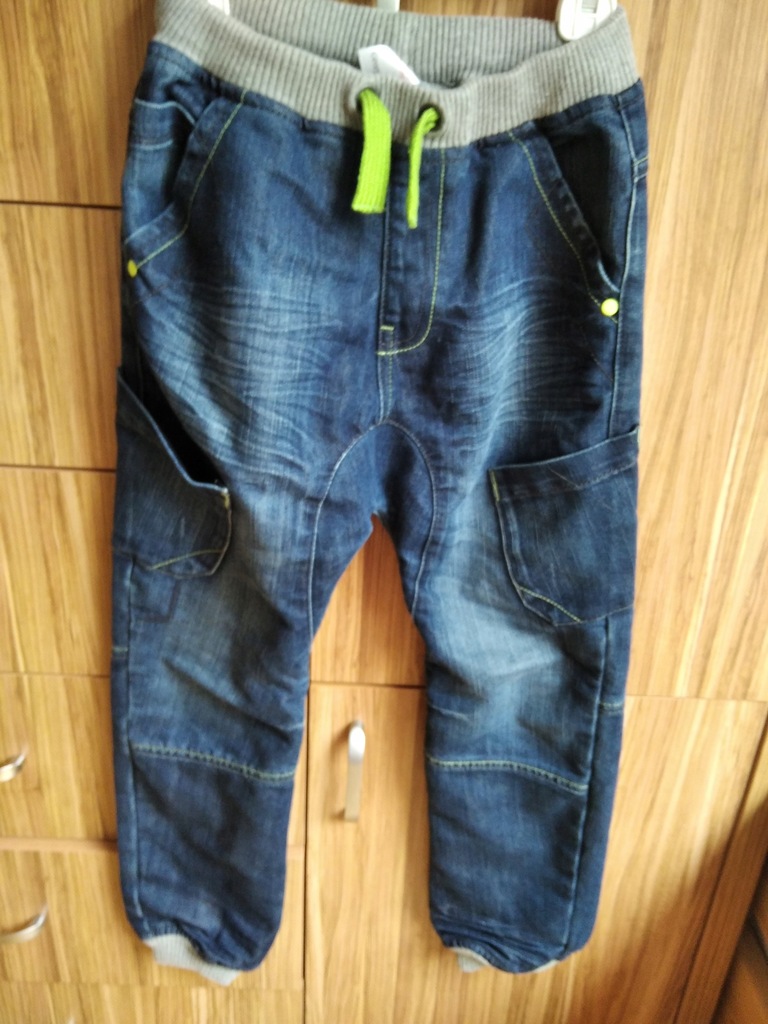 Spodnie chłopięce baggy jeans 128/134