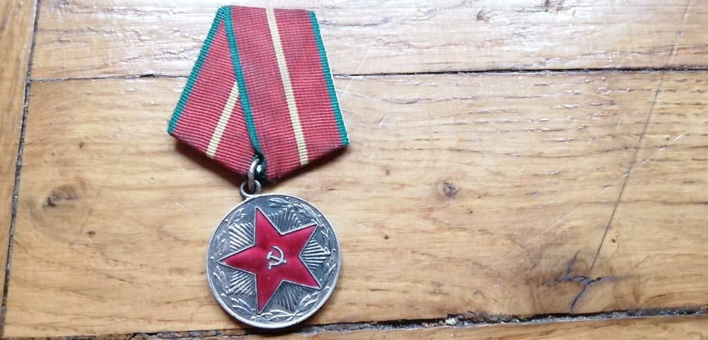 ROSJA ZSRR Medal za 20 Lat nienagannej służby w Siłach Zbrojnych