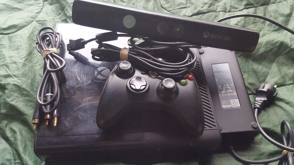 Xbox 360 E RGH 500gb przerobiona RGH3 + pad + kinect + 1500 gier