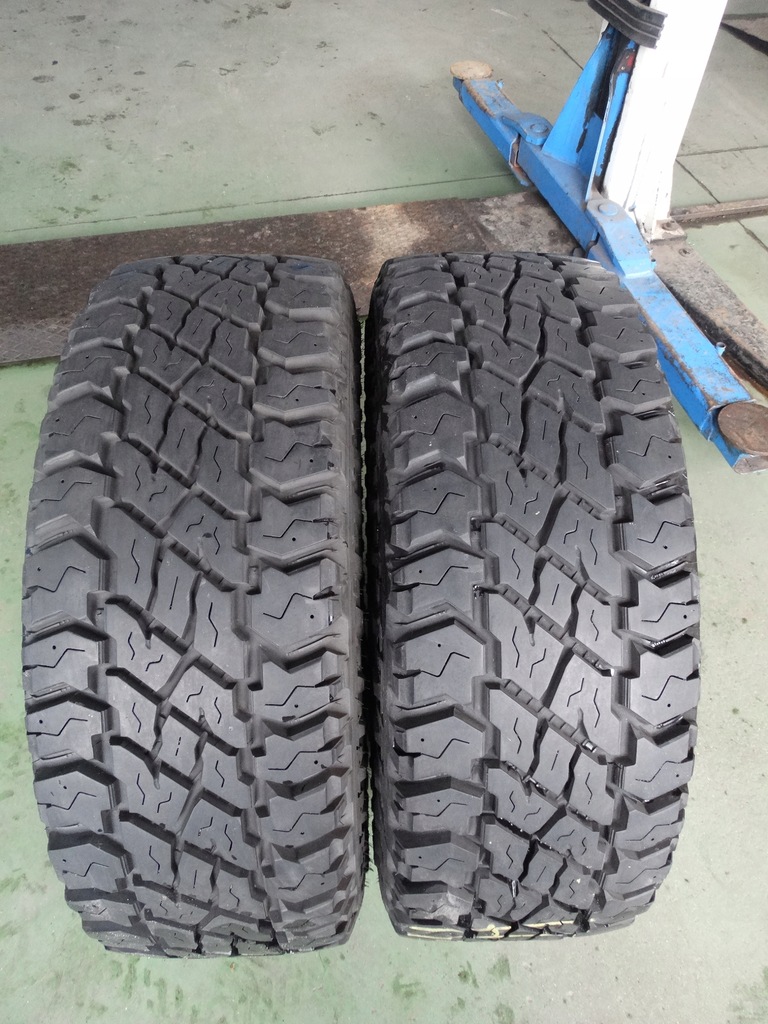 Cooper Discoverer S/T LT285/70R17