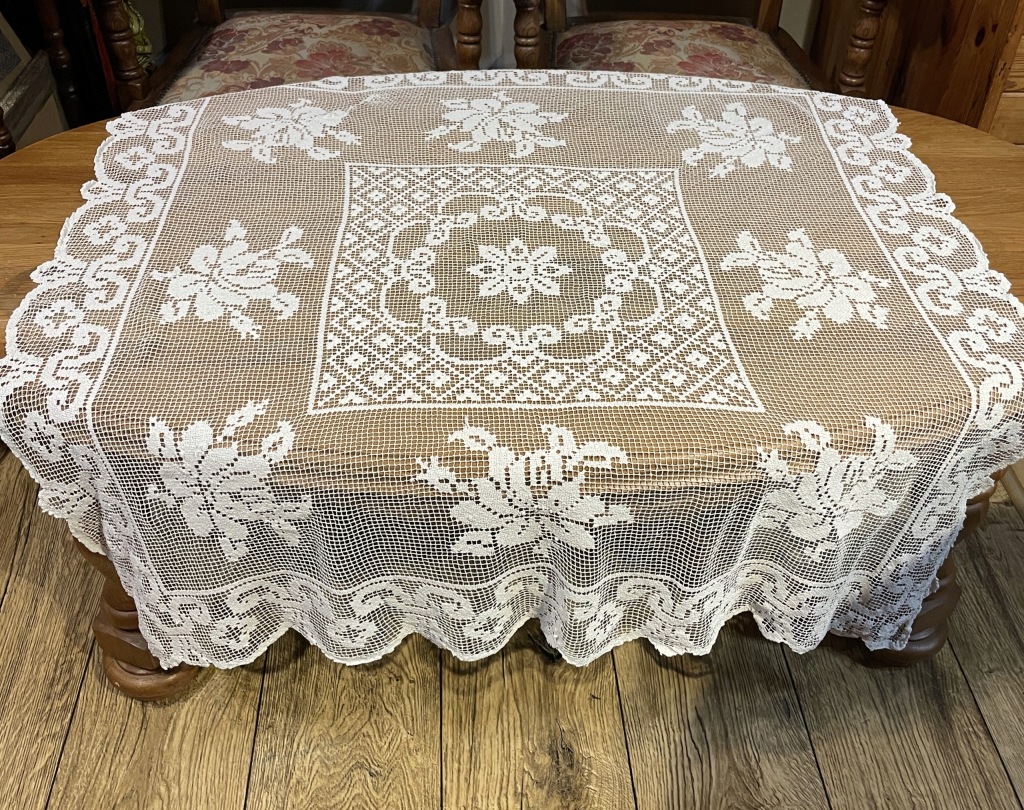 Serwetka vintage 108х105 cm