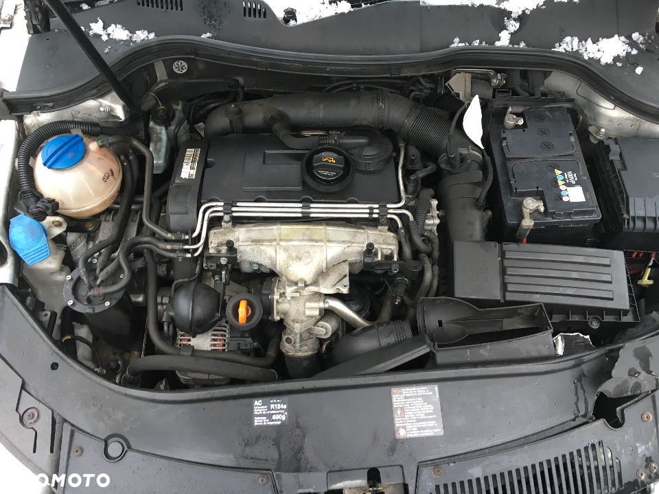 Vw b6 2.0. Volkswagen Passat b6 2.0 TDI моторы. Двигатель Пассат б6 2.0.