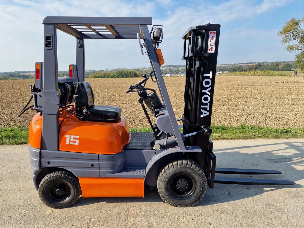 Wózek widłowy TOYOTA 6FG15, JAK NOWY ! 3350 mth !