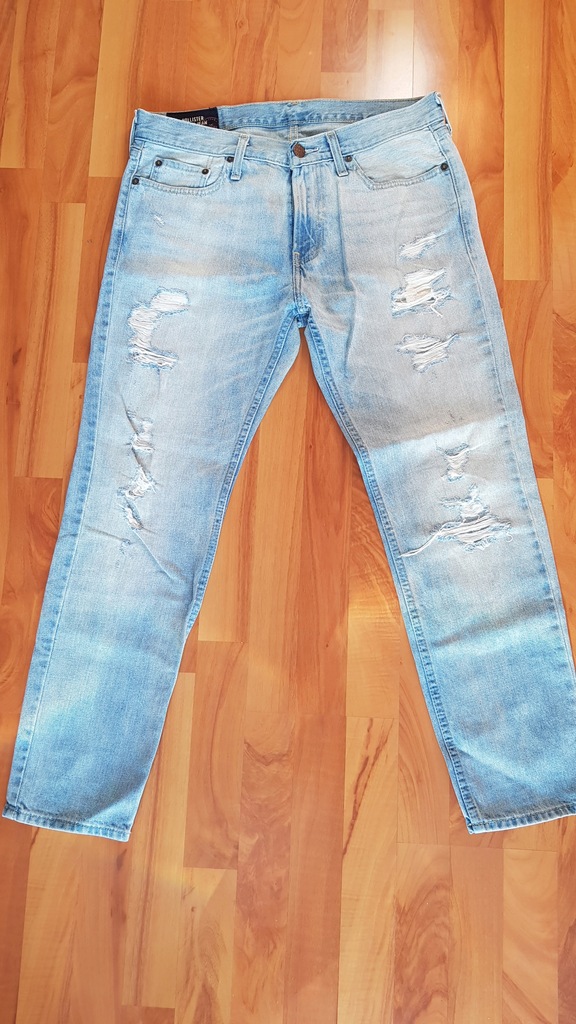 Hollister Jeansy 32