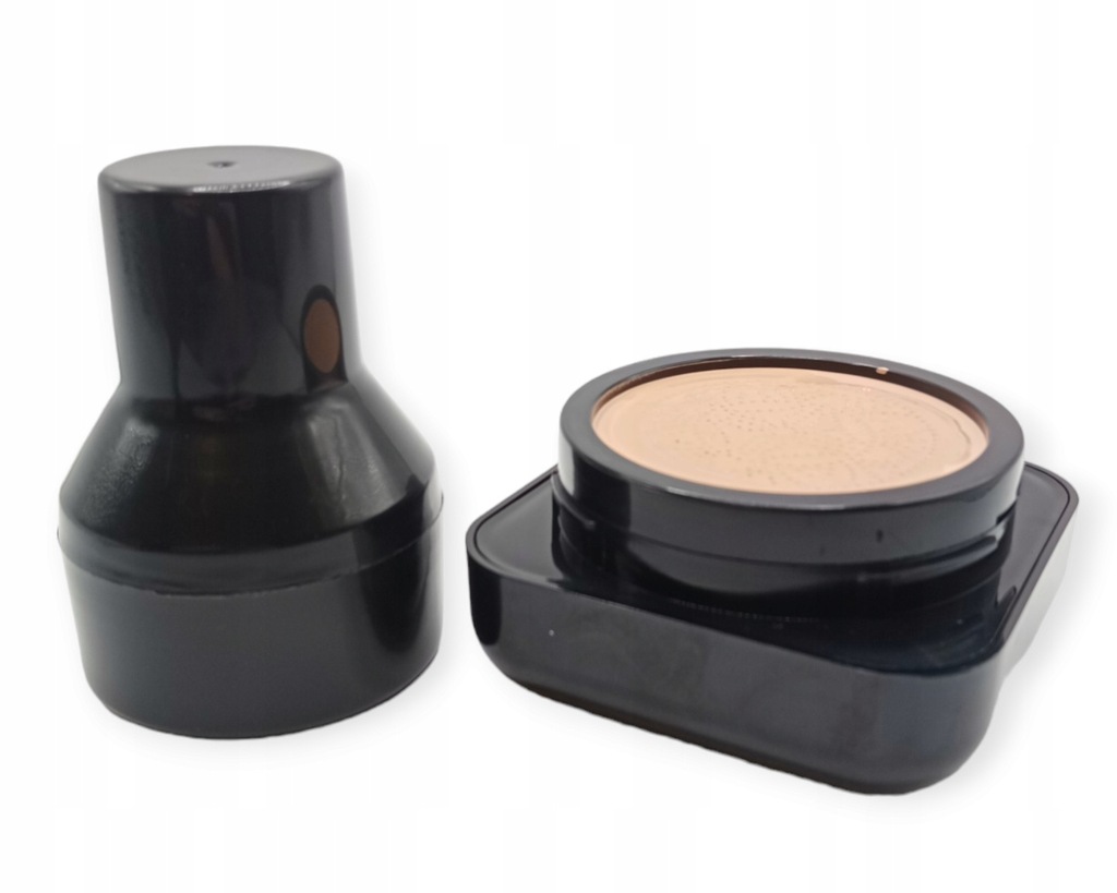 Huda Beauty – CC Cream podkład z grzybkiem 24K Gold 110