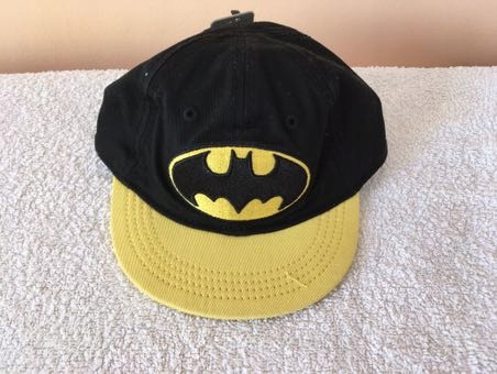 Batman next 9-12 msc czapka z daszkiem nowa czarna