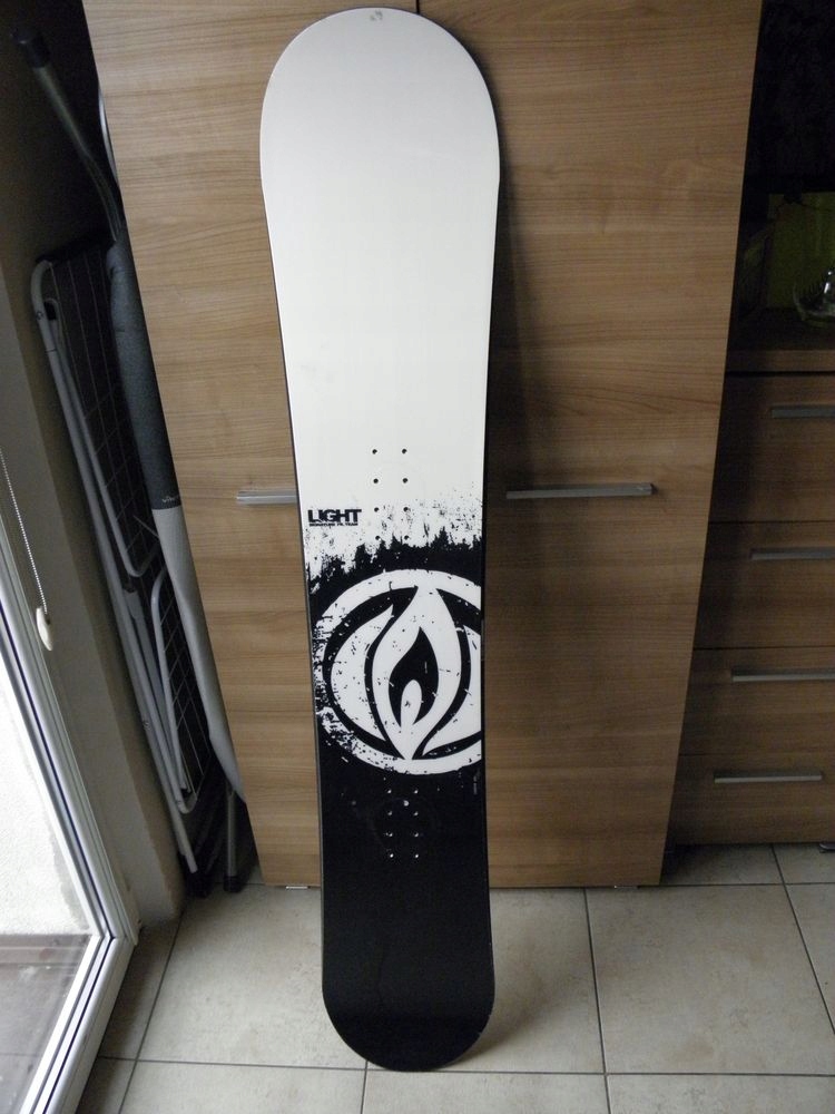 Deska snowboardowa LIGHT 163 cm BEZ wiązań