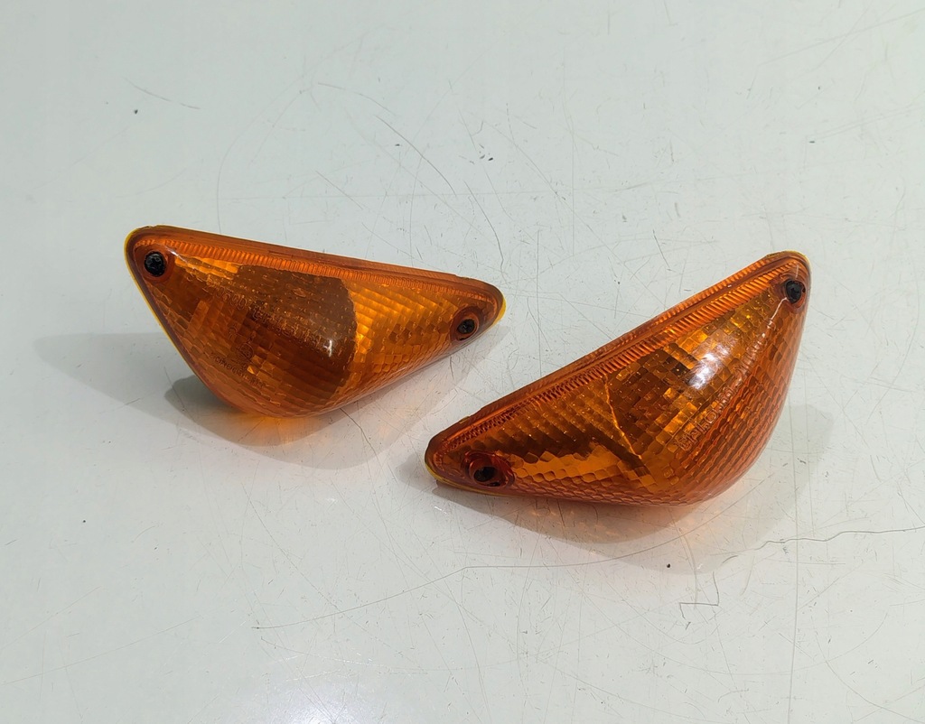 Kierunkowskazy przednie przód lewy prawy 2szt. APRILIA PEGASO 650 ie