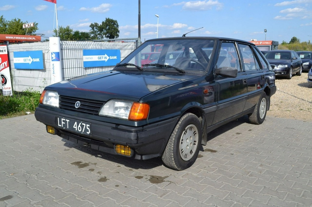 Polonez Caro czarne tablice 1995r