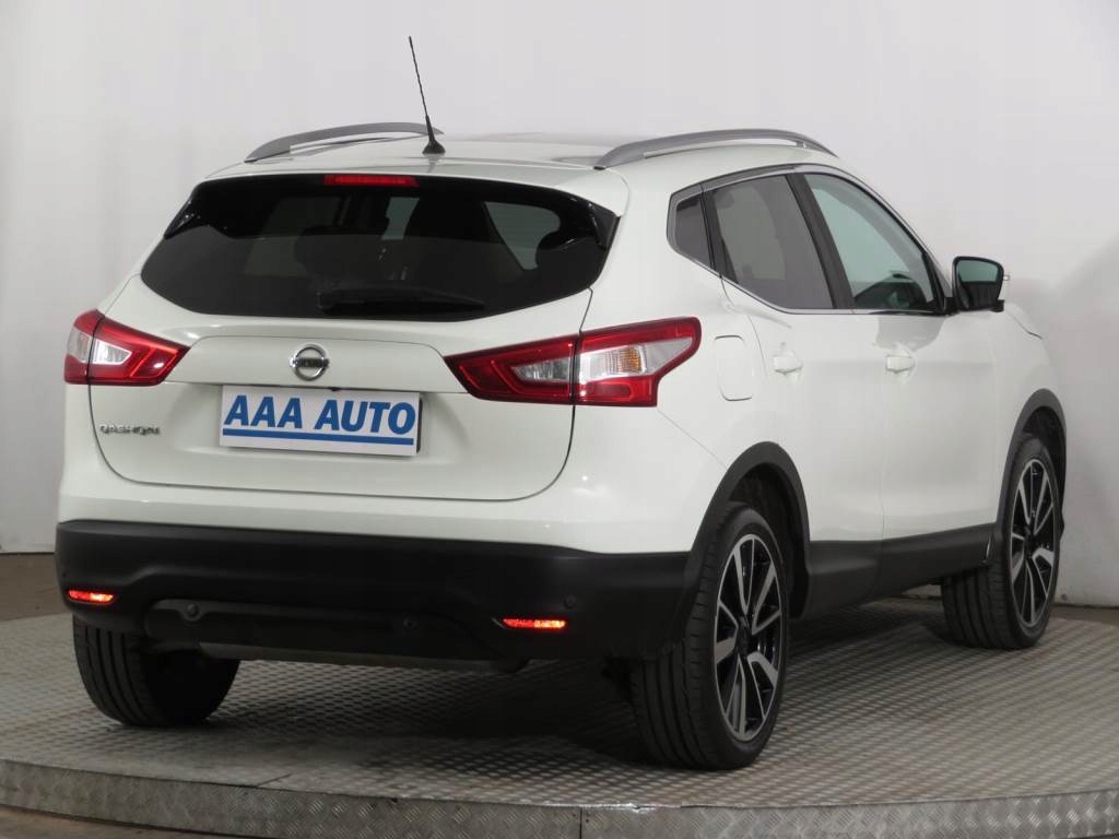 Купить Nissan Qashqai 1.2 DIG-T, Салон Польша: отзывы, фото, характеристики в интерне-магазине Aredi.ru