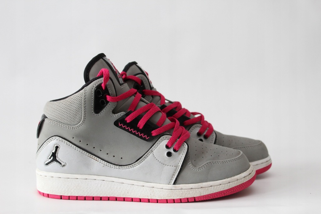 NIKE JORDAN buty sportowe oldschool 37,5 (23,5 NIKE JORDAN buty sportowe oldschool 37,5 (23,5
