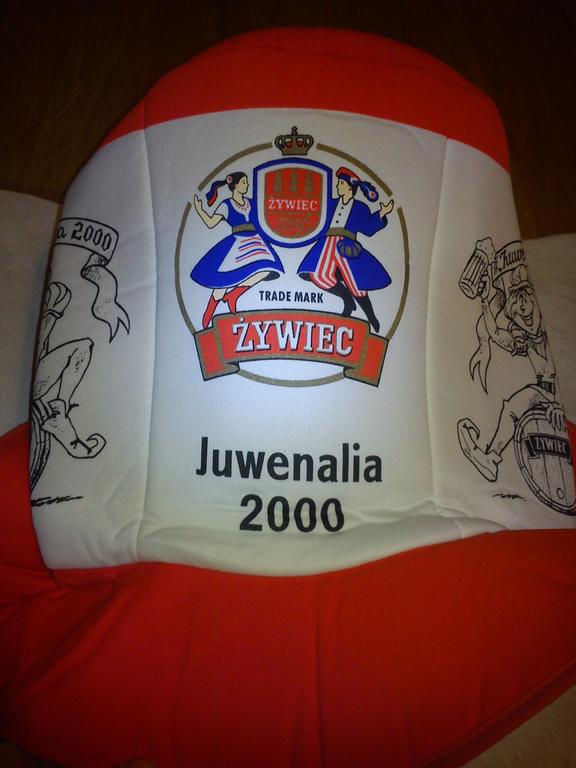 KAPELUSZ JUWENALIA 2000