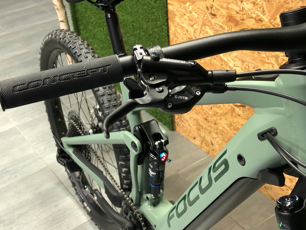 Rower elektryczny FOCUSTHRON 6.7 (rozm.L) 500Wh 11475971548