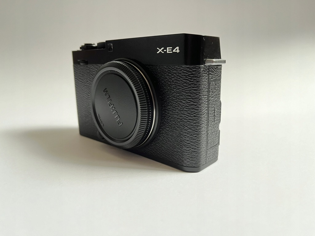 Fujifilm X-E4 body czarny