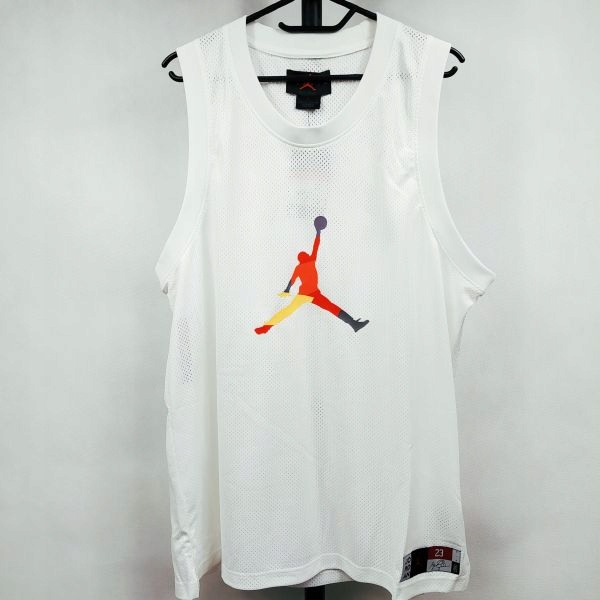 Koszulka Nike Air Jordan DNA Top AV0046-100 r.L