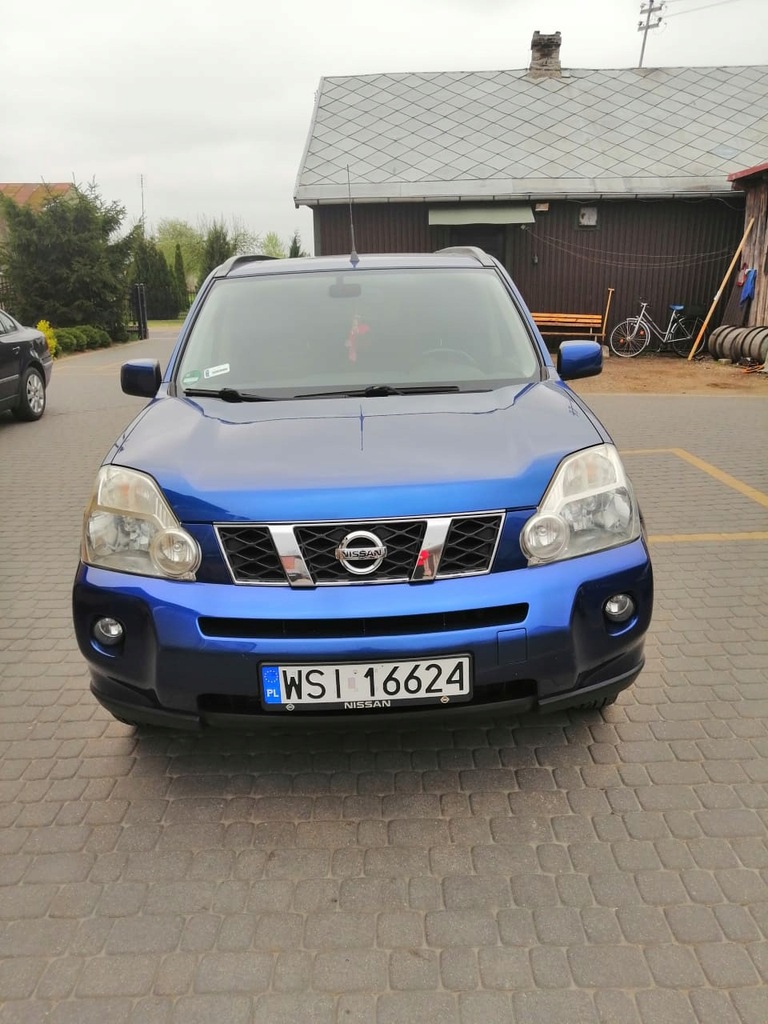 NISSAN X-TRAIL