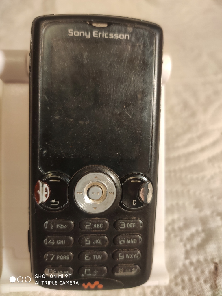 Sony Ericsson W810 sprawny bez sim W810i unikat