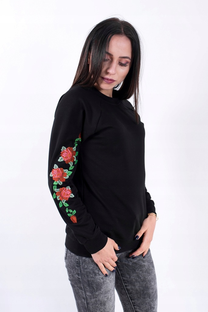 BEHAVE Bluza z haftowanymi różami Czarna XS,S, M,L