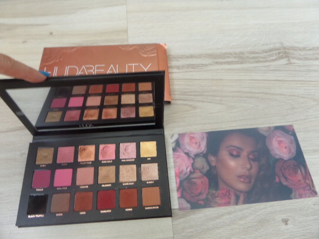 Huda Beauty Rose Gold Palette Remastered paleta