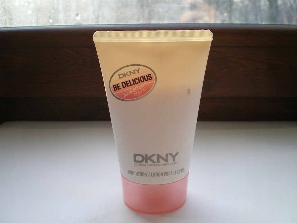 dkny be delicious body lotion 400ml