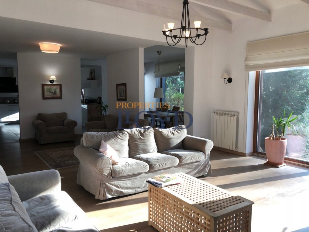 Dom, Piaseczno, Piaseczno (gm.), 354 m²