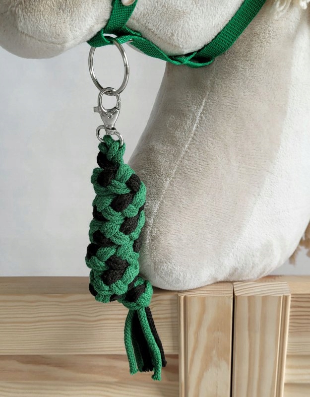 Uwiąz dla Hobby Horse ze sznurka – czarno-zielony