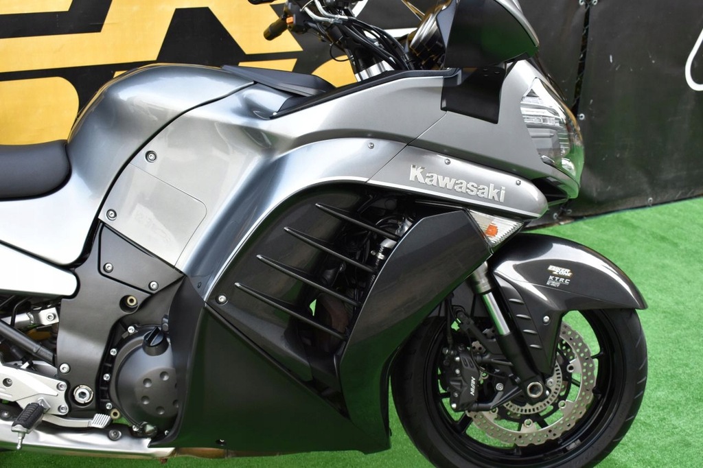 Купить KAWASAKI GTR 1400 KTRC K-ACT ABS 2016 ИДЕАЛЬНАЯ РАССРОЧКА: отзывы, фото, характеристики в интерне-магазине Aredi.ru