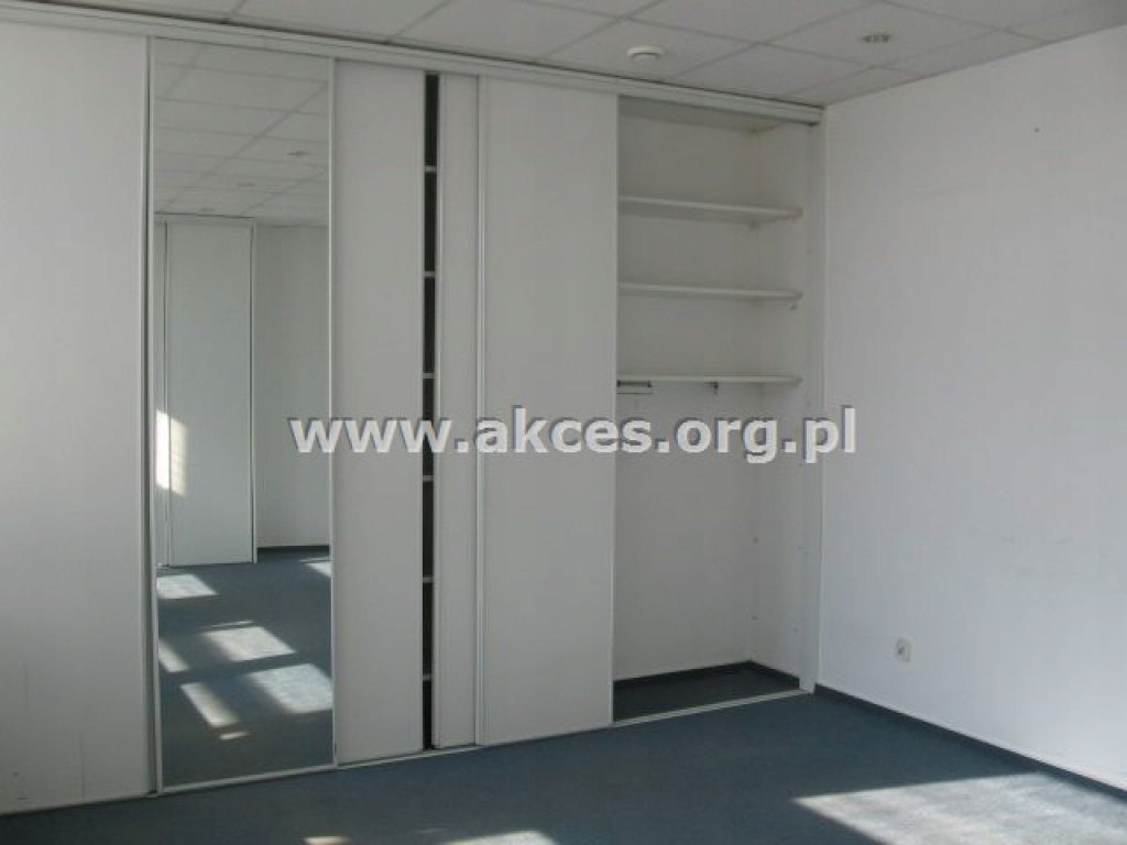 Biuro, Zielonka, Wołomiński (pow.), 99 m²