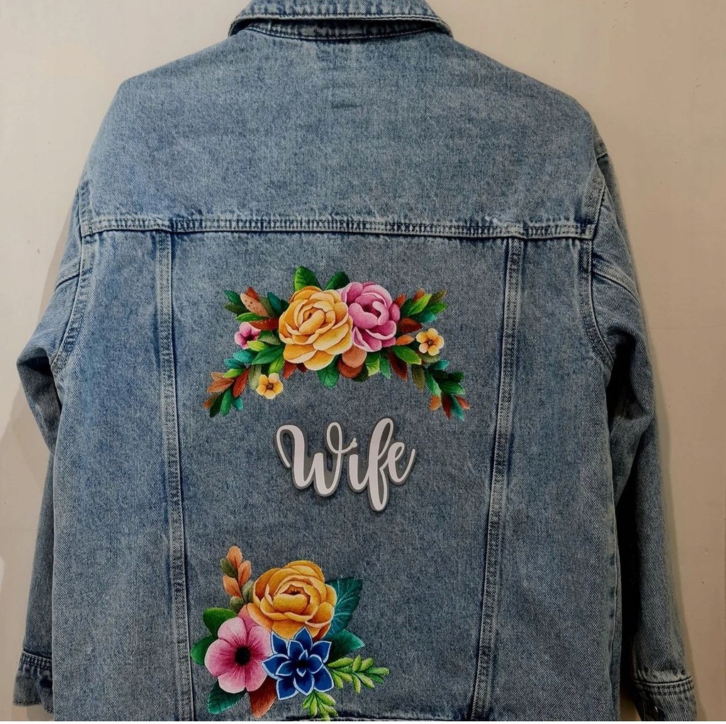 Ręcznie malowana, personalizowana kurtka jeansowa DIY