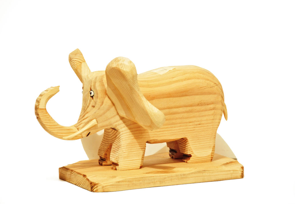 Słoń drewniany