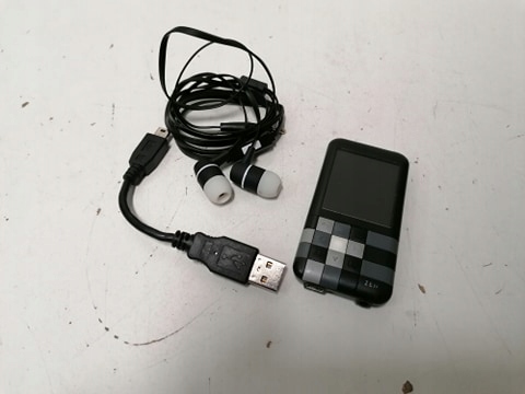 MP4 CREATIVE +słuchawki+kabel USB 3786/20