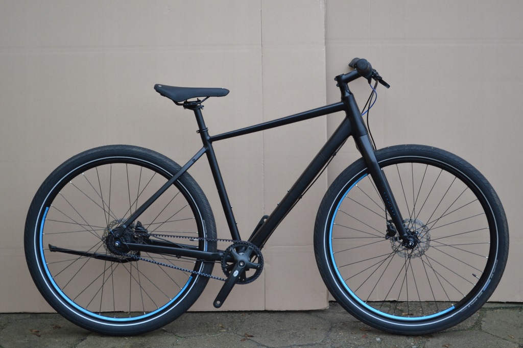 URBAN 8 pasek Carbon r 21,5 cali