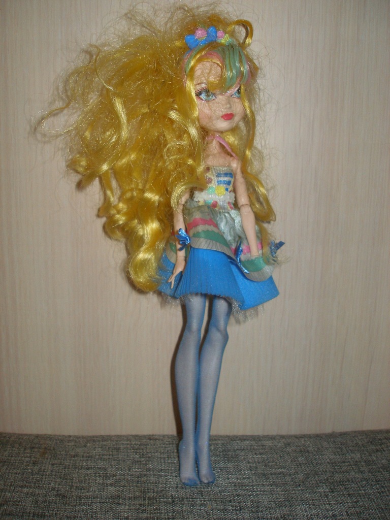 EXTRA LALKA BARBIE MATTEL Z USA