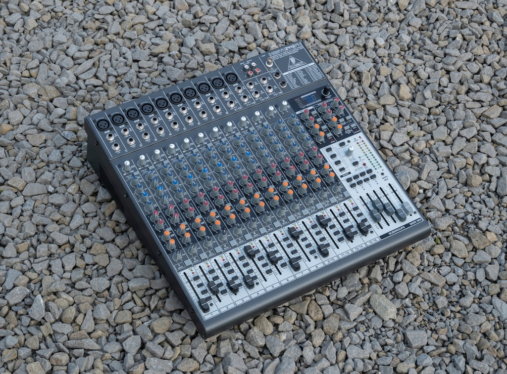 Mixer BEHRINGER XENYX 2442 FX - Uszkodzony od 1zł