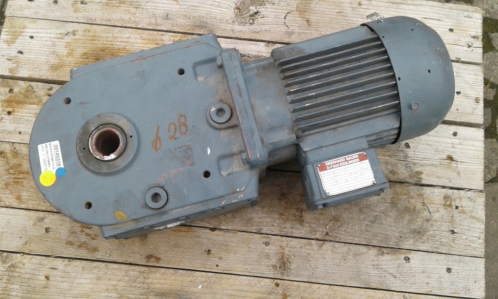 silnik elektryczny 0.8 kw motoreduktor 110 obr